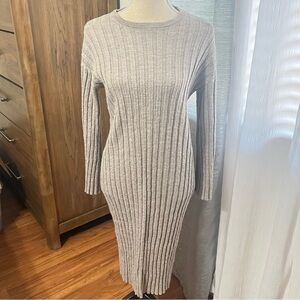 H&M Gray Ribbed Knit Midi Dress, Size Large